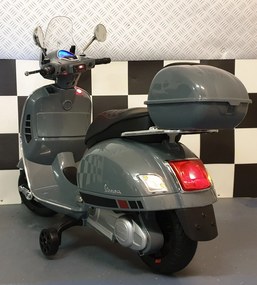 Mota scooter infantil Vespa GTS 12 volts cinza