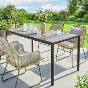 Mesa de jardim para 4 a 6 pessoas, (CADEIRAS NÃO INCLUIDAS) mesa de jantar de exterior com tampo com efeito de madeira, 150 x 80 x 74 cm, cinzenta