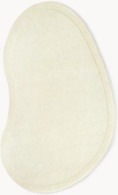 Tapete em lã artesanal com forma orgânica Kadey