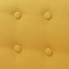 Poltrona em tecido amarelo