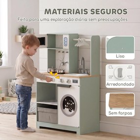 Cozinha de Brincar em Madeira com Lavandaria, Dispensador de Gelo, Gaveta em Tecido, Cabides e Acessórios em Aço Inoxidável, Verde