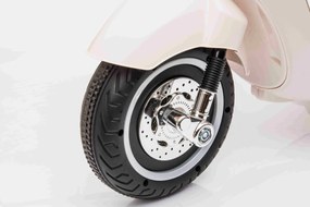 Vespa 946 para crinaças com marcha-atrás, licença, rodas auxiliares, bateria de lítio, 2 motores de 30 W, assento em couro, leitor de MP3 com entrada