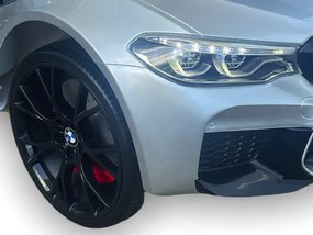 Carro elétrico para crianças até aos 5 anos BMW M5, 24V, Pneus Borracha, Bateria lítio, Controle remoto cinzento