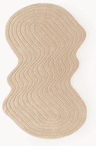 Tapete de lã artesanal com forma orgânica Aliza