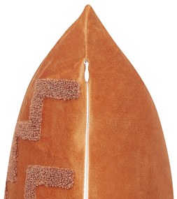 Conjunto de 2 almofadas em veludo laranja 45 x 45 cm SERGIPE  Beliani