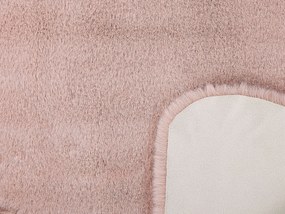 Tapete em pelo sintético de coelho rosa 60 x 90 cm UNDARA Beliani