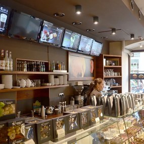 Conjunto de 4 focos de teto em aço inclináveis e rotativos - Rondoo up