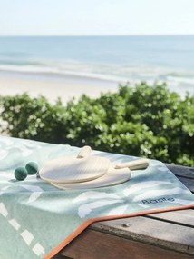 Toalha de praia/de banho personalizável, com algodão reciclado verde-menta