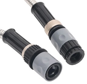 Mangueira jardim c/ pulverizador 0,6" 30 m aço inox. prateado