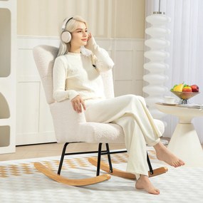 Poltrona Baloiço em Borrego Poltrona para Amamentação com Encosto Capitonê e Base de Madeira 65x88x87 cm Creme