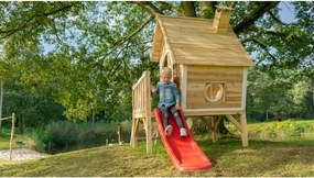 Casa de brincar exterior para crianças Fantasia 300 em madeira com escorrega natural
