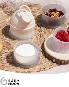 Babydose ergonómico, doseador de leite em pó, da BABYMOOV bege