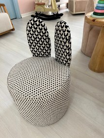 Cadeirão Bunny – Preto e Branco – 39x58x39 cm