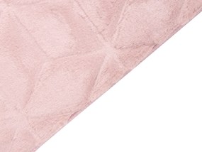 Tapete em pelo sintético de coelho rosa 80 x 150 cm THATTA Beliani