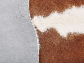 Pele de vaca em castanho e branco 2-3 m² NASQU Beliani