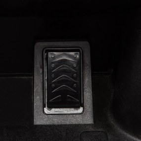 HOMCOM Carro elétrico para crianças acima de 3 anos SUV com 2 motores controle remoto Bateria recarregável de 2,4 GHz 120x67x65 cm Vermelho