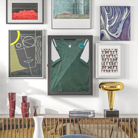 Moldura tipo T para camisolas, com porta-acrílico e forro interno em feltro, 71 x 6,5 x 89 cm, preta