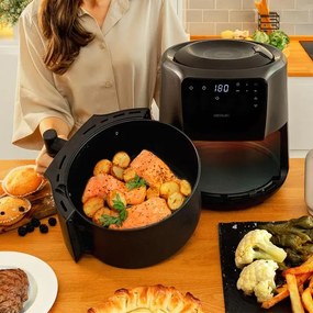 Fritadeira de ar de 5,5 l Air Fryer Cecofry Rain M  com spray de óleo incorporado, pulverização automática e manual com 7 níveis. Tecnologia avançada