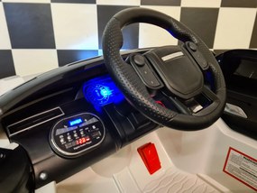 Carro Infantil Mercedes Range Rover Velar 12V, Pneus	Borracha, Assento de couro Branco