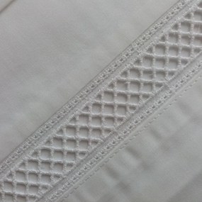 180x200 cm - Jogo de lençóis 100% algodão percal branco com renda aplicada: cama 180cm - 1 lençol ajustavel 180x200+30 cm + 1 lençol superior 260x300 cm  + 2 fronhas 50x70 cm