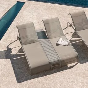 Conjunto De 2 Espreguiçadeiras Reclináveis E Mesa Auxiliar Em Aço Marietta Castanho Moka - Sklum