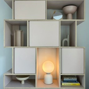 Candeeiro de mesa Hotel Chic bege com vidro opalino - Pallon Trend