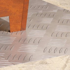 Placas de Alumínio Antiderrapantes com Estrias - 4 Unidades de 40x40 c
