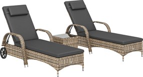 Outsunny Conjunto de 2 espreguiçadeiras: colchão, apoio de cabeça, inclinação regulável, rodízios + mesa de centro vidro temperado cinza escuro | Aosom Portugal