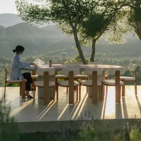 Conjunto De Mesa Oval 260x110 Cm Em Cimento Aurean E 10 Cadeiras De Jardim Em Madeira De Acácia E Tecido Bouclé Malta Cinza Pedra Claro - Sklum