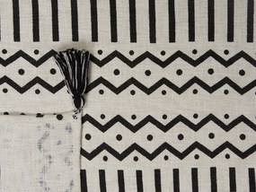 Manta decorativa em algodão preto e branco 130 x 180 cm UNNAO Beliani