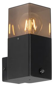 Candeeiro de parede exterior preto IP44 com sensor crepuscular - Dinamarca Moderno