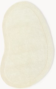 Tapete de lã artesanal com forma orgânica Kadey