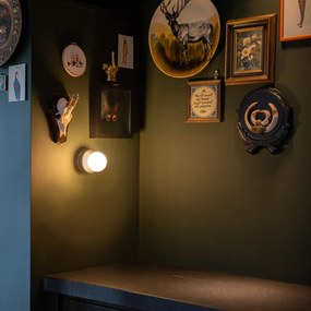 Candeeiro de parede preto IP44 com interruptor - Cederic