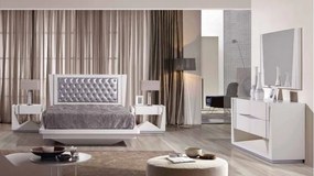 Quarto Piramide 3233