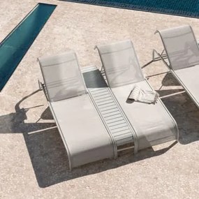 Conjunto De 2 Espreguiçadeiras Reclináveis E Mesa Auxiliar Em Aço Marietta Branco - Sklum