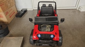AIYAPLAY Carro Elétrico para Crianças 3+ Anos, 12V, com 2 Motores, Telecomando, USB, Música e Buzina, 3-5 km/h, Vermelho | Aosom Portugal