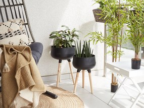 Vaso para plantas com pernas de madeira em metal preto 35 x 35 x 55 cm AGROS Beliani