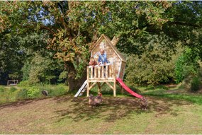 Casa de brincar exterior para crianças Fantasia 300 em madeira com escorrega natural