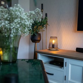 Candeeiro de mesa design preto com madeira - Bosk