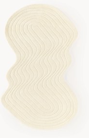 Tapete em lã artesanal com forma orgânica Aliza