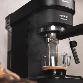 Máquina de café Expresso Cafelizzia 790 Black sistema de aquecimento rápido, 20 bares, modo Auto para 1 e 2 cafés, vaporizador ajustável, tanque de 1,