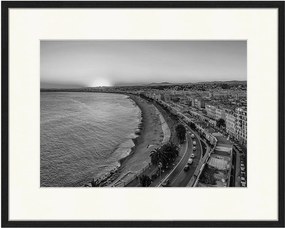 Impressão digital emoldurada City Of Nice At Sunset