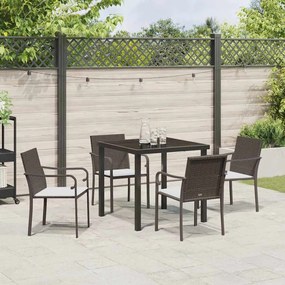 Conjunto de jantar de jardim com 5 peças e almofadas em vime marrom.