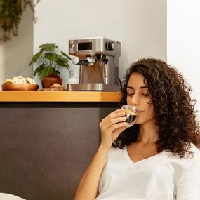 Máquina de café Cecotec Express Power Espresso 20 Barista Compact display digital e termobloco