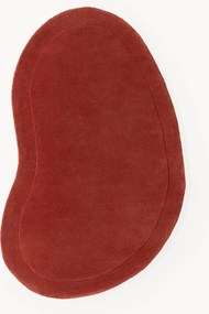 Tapete de lã artesanal com forma orgânica Kadey