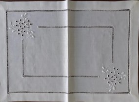 52x37 cm - Individuais de mesa 100% linho bordado a mão - bordados da lixa