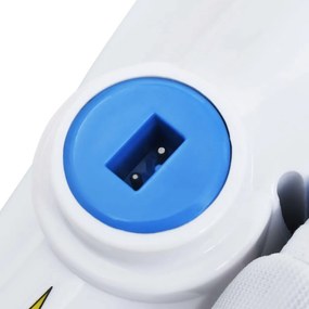 Aspirador de piscina recarregável com punho de espuma