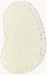 Tapete em lã artesanal com forma orgânica Kadey
