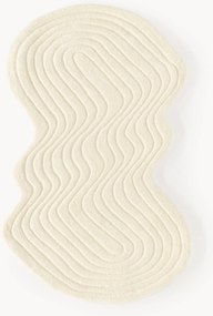 Tapete em lã artesanal com forma orgânica Aliza