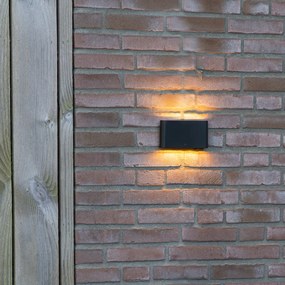 Candeeiro de parede exterior moderno preto 17,5 cm com LED IP65 - Batt